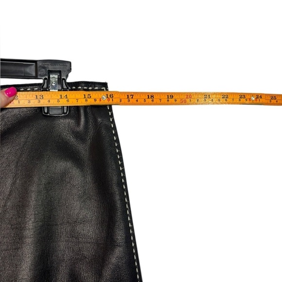 Poleci Soft Black Leather Pencil Stitch Knee Length Skirt Size 8 - Picture 9 of 12